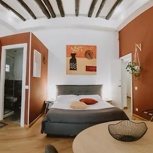 https://maravigghia-palermo-rooms.sicilyhotelsitaly.net