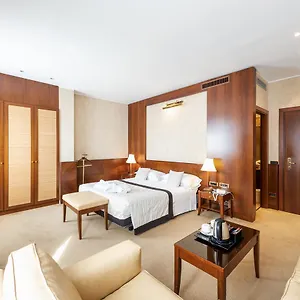 https://best-western-hotel-ascot.italymilanhotels.net