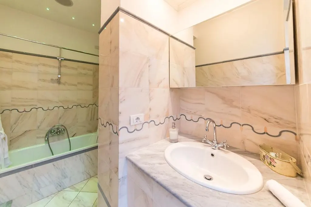 ** Nocleg ze śniadaniem B&B Annabel Mediolan Włochy
